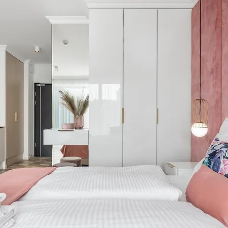 Golden Line Apartments Свіноуйсьце Екстер'єр фото