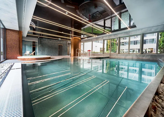 Golden Line Apartments