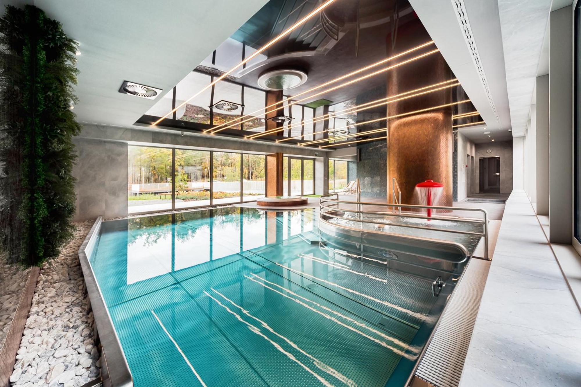 Golden Line Apartment